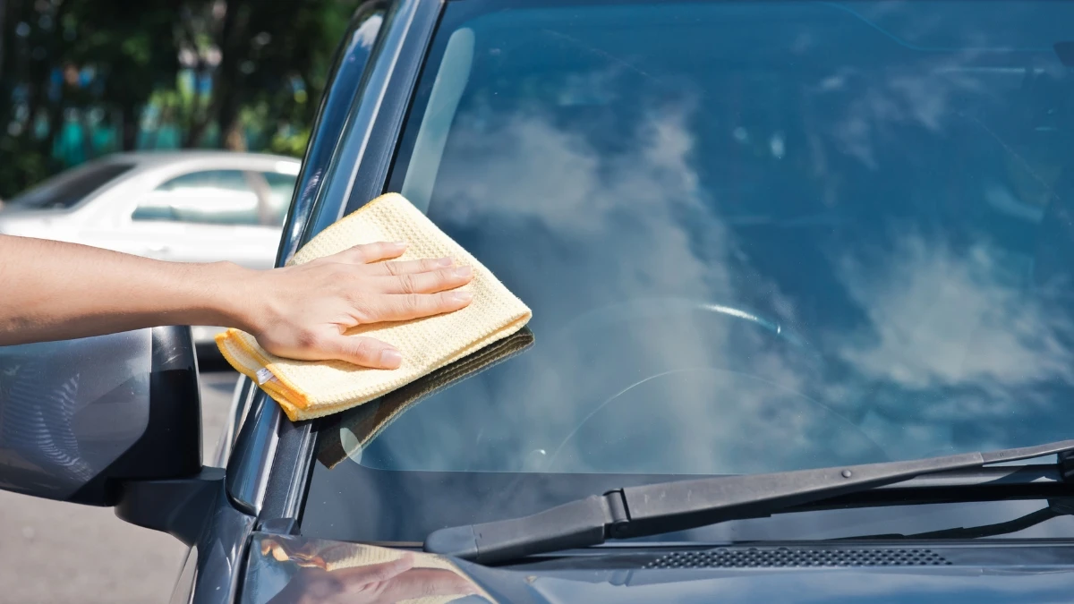 Complete Guide to Windshield Care and Maintenance